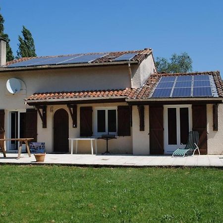 Apartamento Baletti Saint-Vivien-de-Médoc Exterior foto